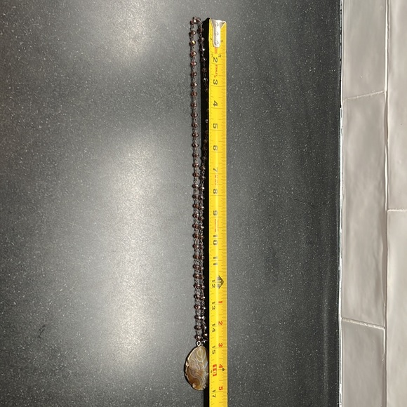 Stone and bead necklace - Picture 4 of 4